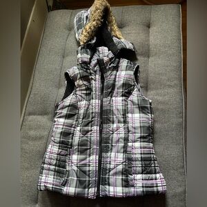YMI Y2K Plaid Puffer Vest Faux Fur Detachable Hood Size L